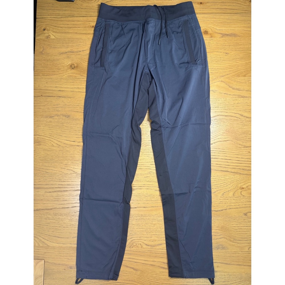 Lululemon License to Train Pant Navy Blue Mens Medium Jogger Training Workout